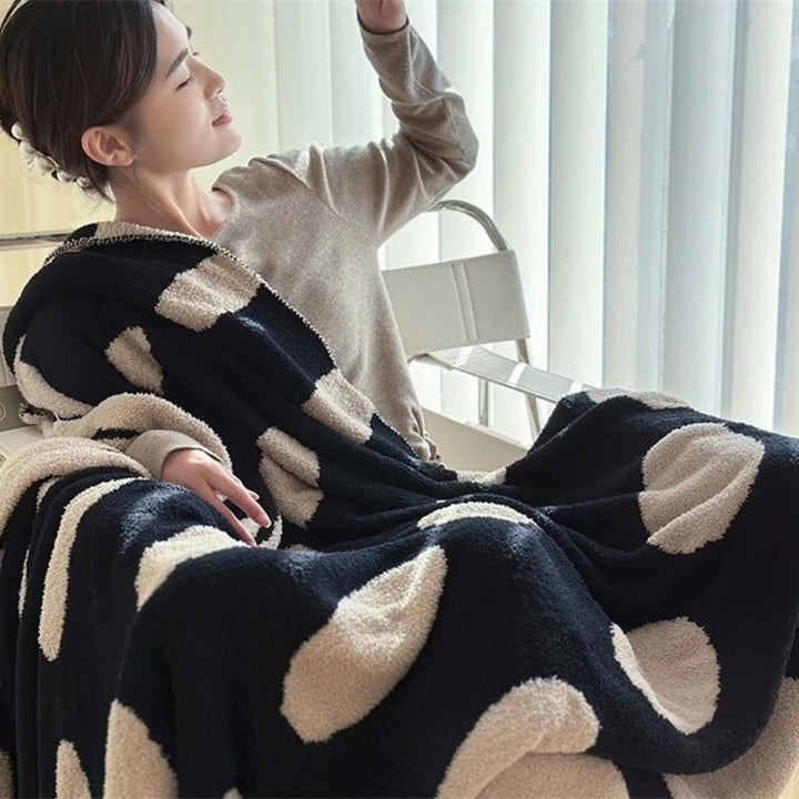 BowLift | Modern Polka Dot Fleece Blanket