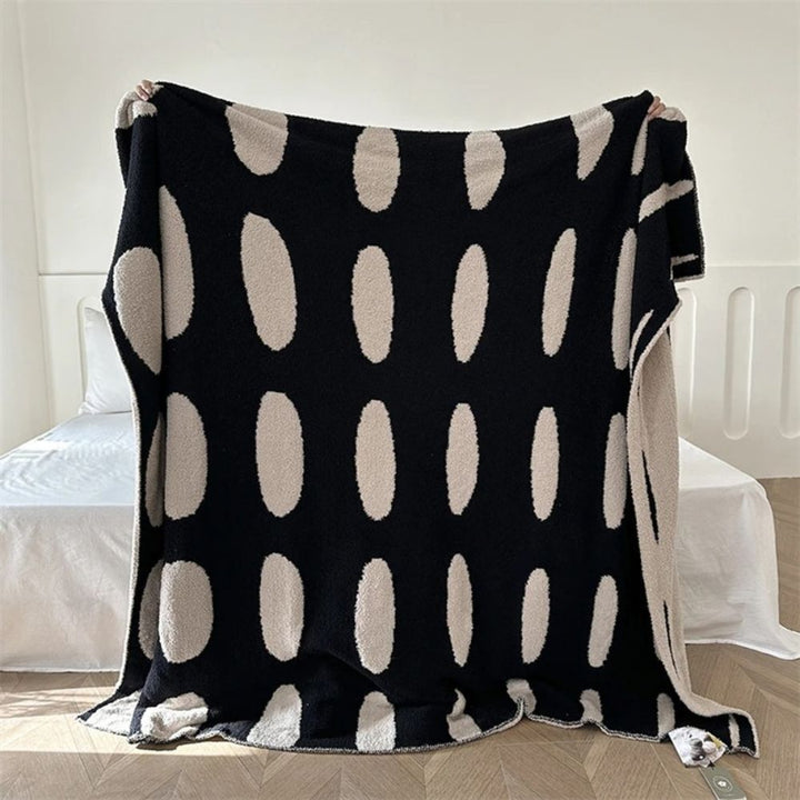 BowLift | Modern Polka Dot Fleece Blanket