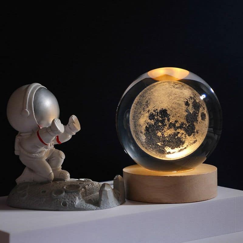 Glowing crystal ball with LED – Decorative 3D glass ball with galaxy design and wooden base | Bowlift