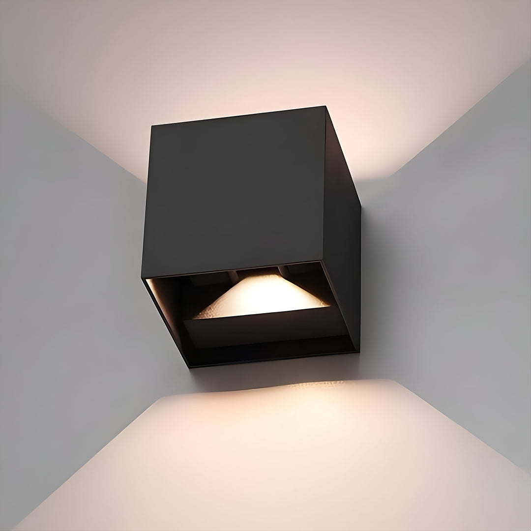 BowLift | Nordic WallLight | Minimalistic LED Wall Lamp