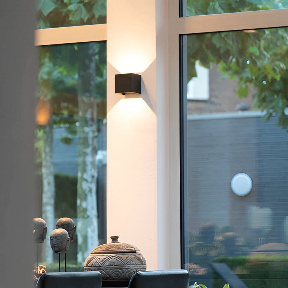 BowLift | Nordic WallLight | Minimalistic LED Wall Lamp
