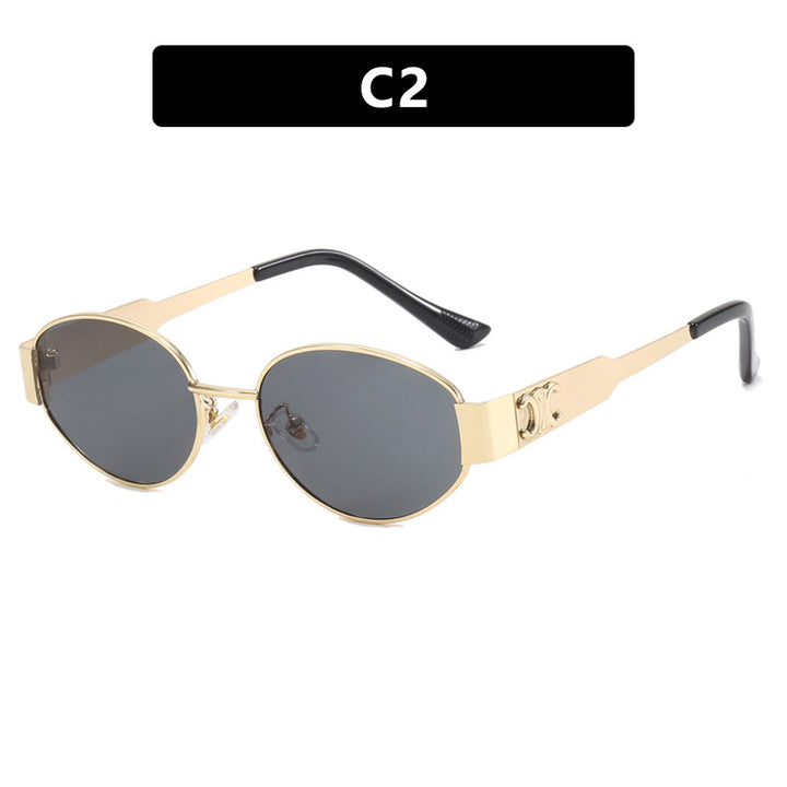 Ladies fashionable sunglasses in an elegant oval design with a sturdy metal frame Bowlift