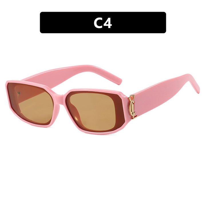 Women’s fashionable sunglasses with square design and luxurious details Bowlift