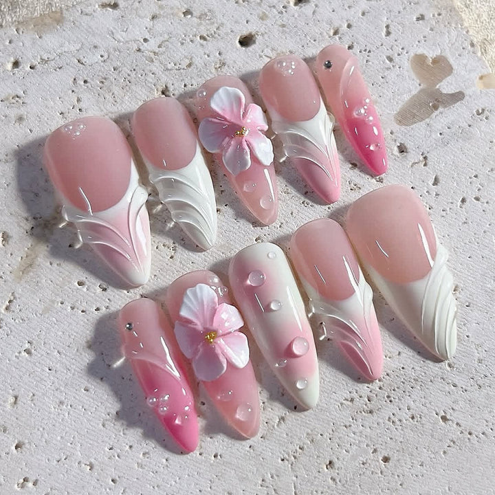 Creative Floral Accent Press-On Nails Bowlift
