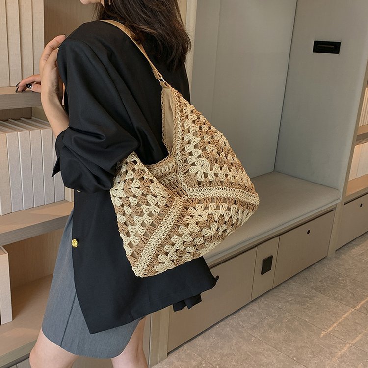 Macramé Shoulder Bag Bowlift