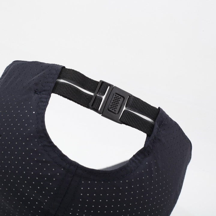 Women Breathable Performance Cap Bowlift
