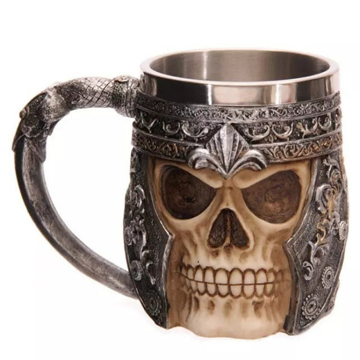 Beer mug with skull design Bowlift