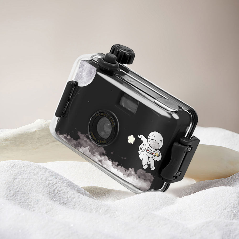 Adventure-Ready Waterproof Film Camera Bowlift