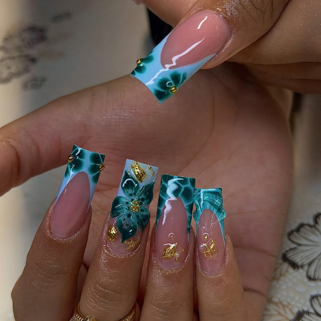 Artistic Acrylic Press-On Nail Set with Floral and Gold Elements Bowlift