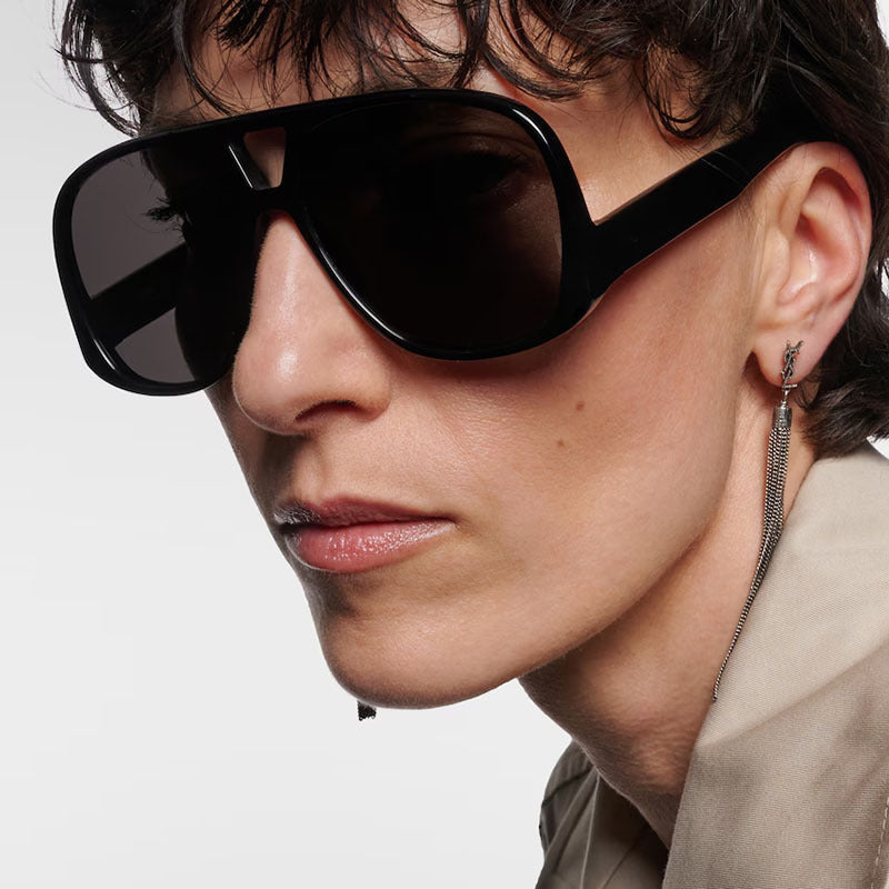 Ladies fashionable sports sunglasses with sturdy frame and UV protection Bowlift