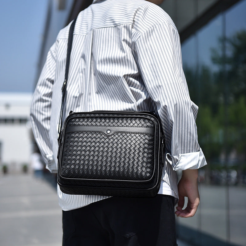 Stylish and Practical Briefcase with Braided Design Bowlift