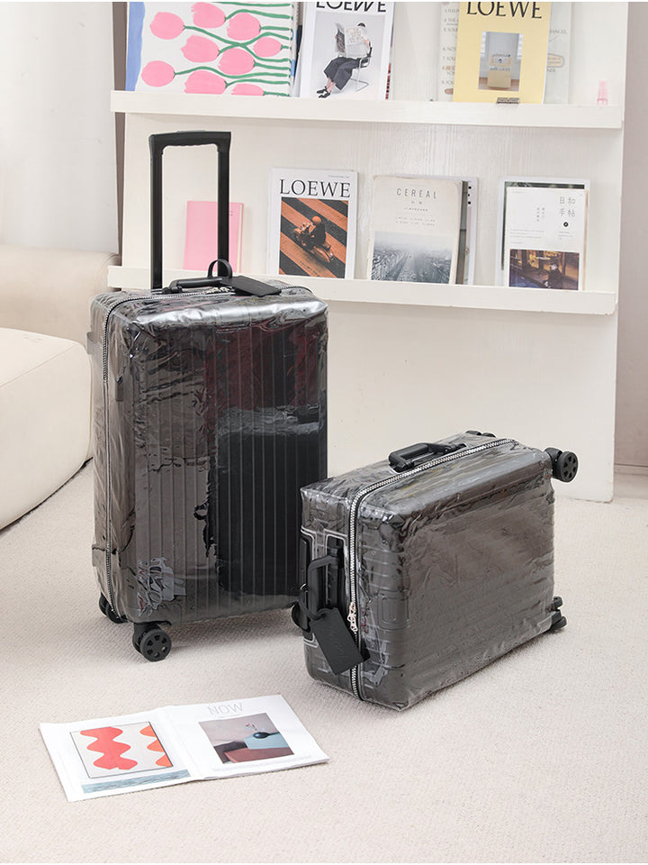 Cabin-Size Wheeled Luggage with 360-Degree Spinner Wheels