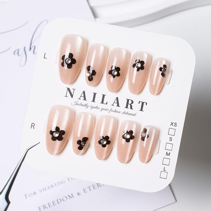 Stylish Press-On Nail Kit