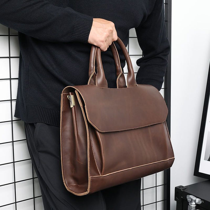 Elegant briefcase with practical outer pocket Bowlift