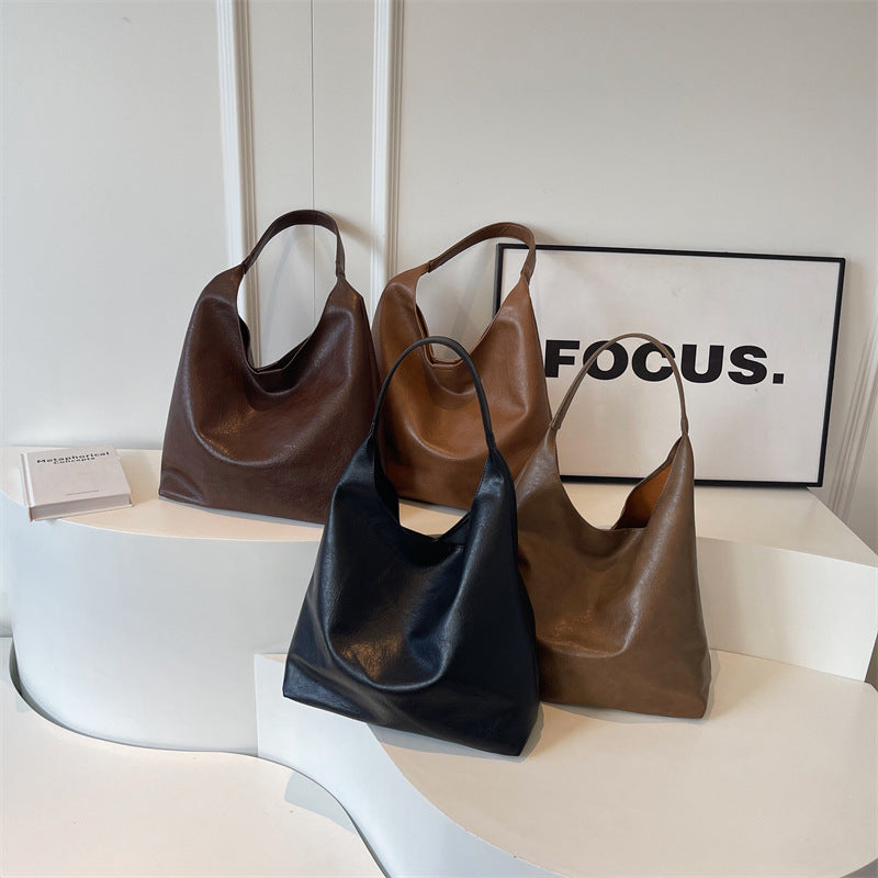 Minimalist Leather Tote Bowlift