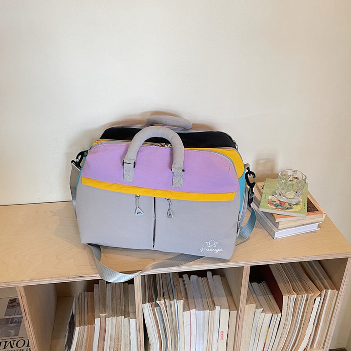Versatile Lightweight Travel Duffel