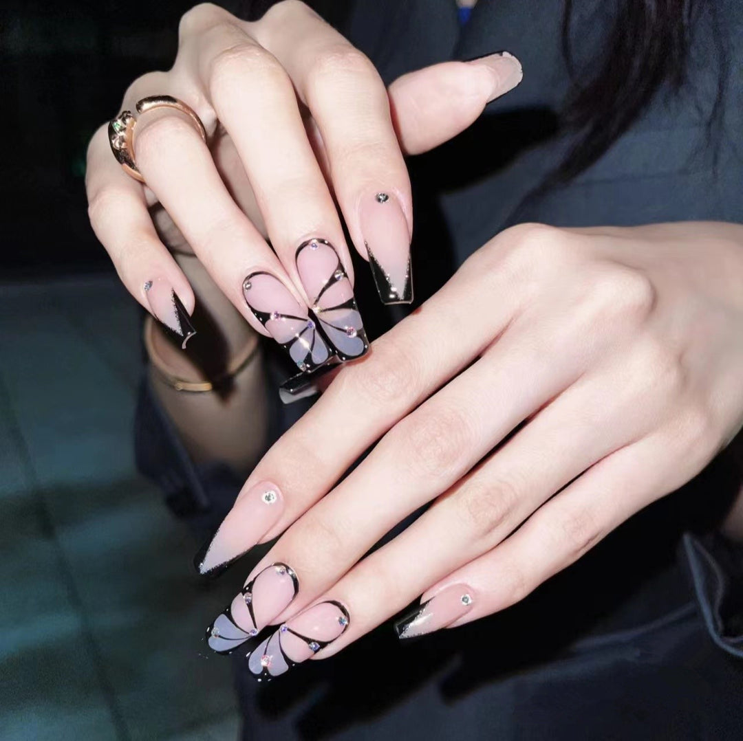 Artistic Butterfly Press-On Nail Tips Bowlift
