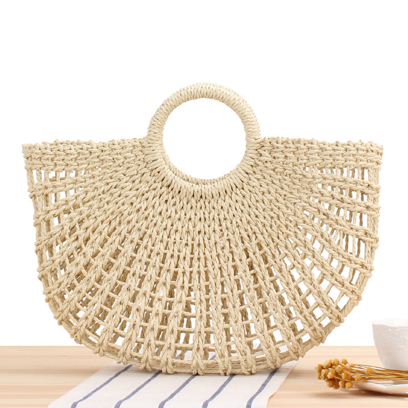 Filigree Bast shoulder bag with round wooden handles Bowlift