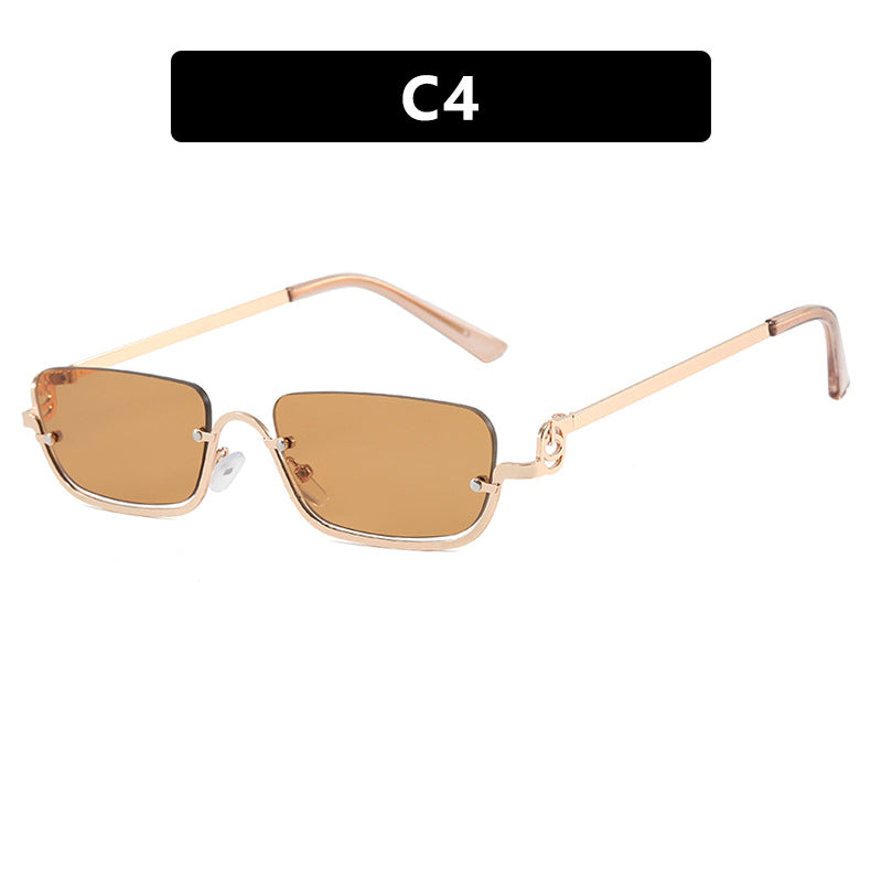 Women Fashionable Square Sunglasses with Elegant Metal Frame Bowlift