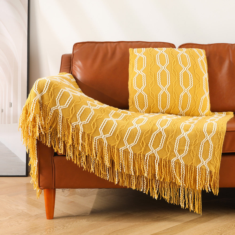 Textured Throw Blanket Bowlift
