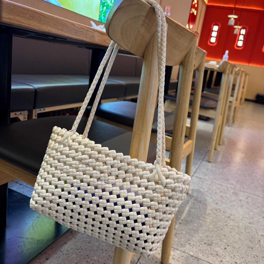 Handwoven shopping bag with soft handle Bowlift