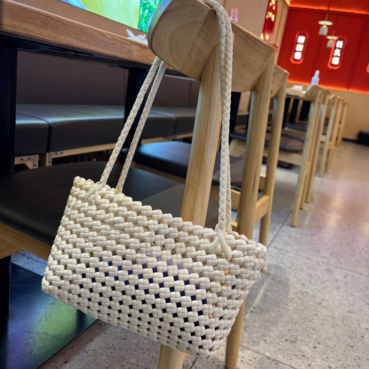 Handwoven shopping bag with soft handle Bowlift