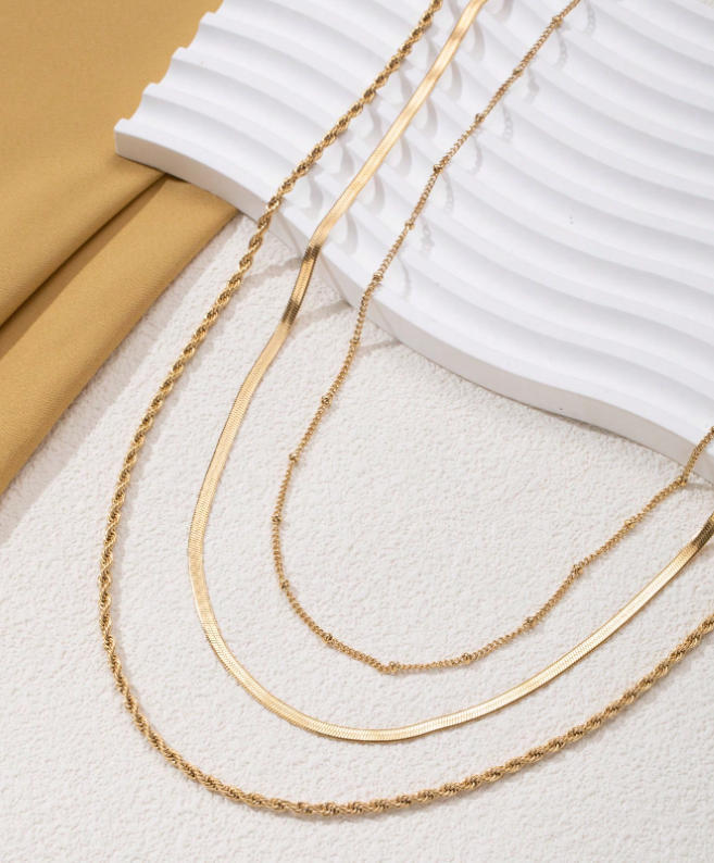 Layered Gold Chain Necklace Bowlift