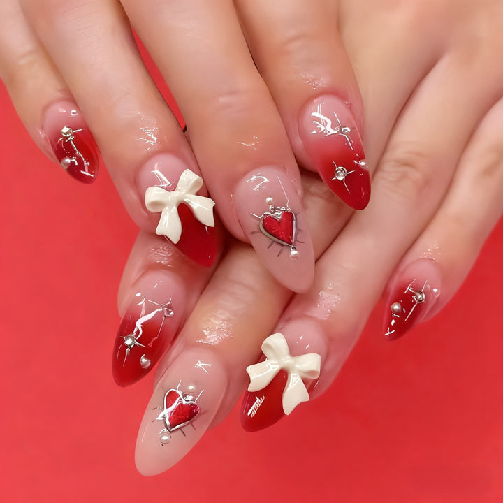 Artistic Heart-Themed Press-On Nails Bowlift