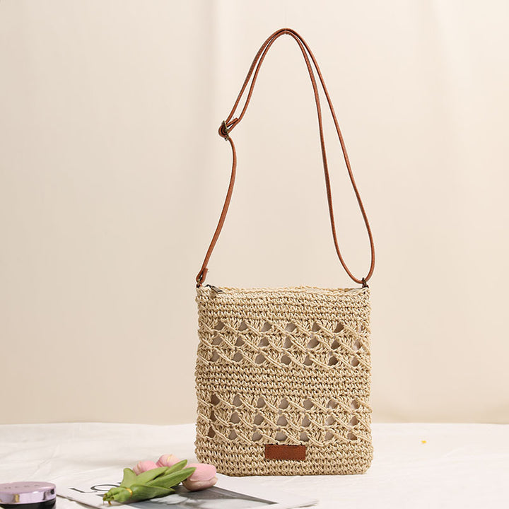 Hand-knotted shoulder bag in elegant design Bowlift
