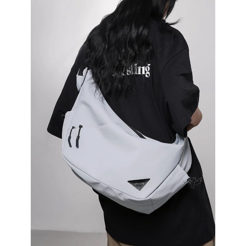 Ergonomic Travel Bag Bowlift
