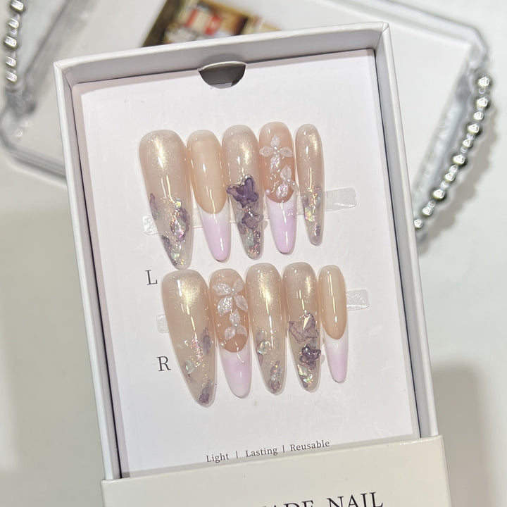 Elegant Decorative Floral Press-On Nail Set