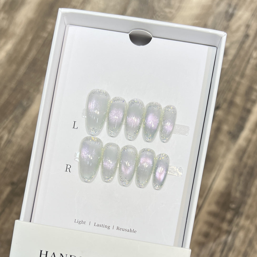 Handmade Press-On Nail Set with Iridescent Finish Bowlift