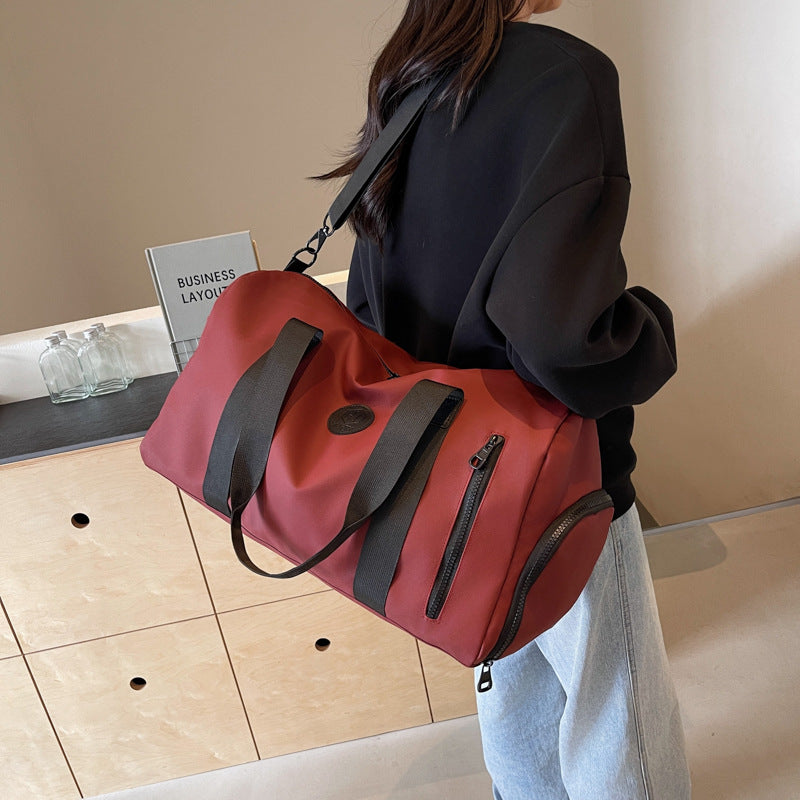 Water-Resistant Gym Duffle Bag Bowlift