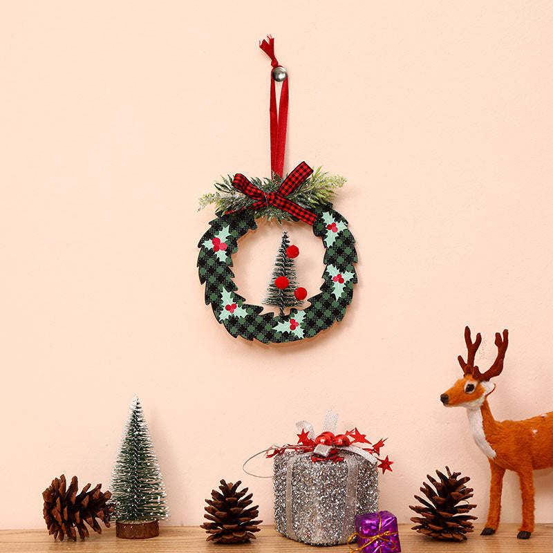 Charming Holiday Wreath Decoration Bowlift