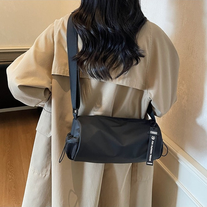 Fashionable clutch bag Bowlift