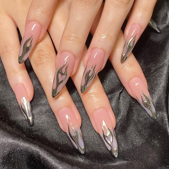 Elegant Stiletto Press-On Nail Art with Rhinestone Accents Bowlift