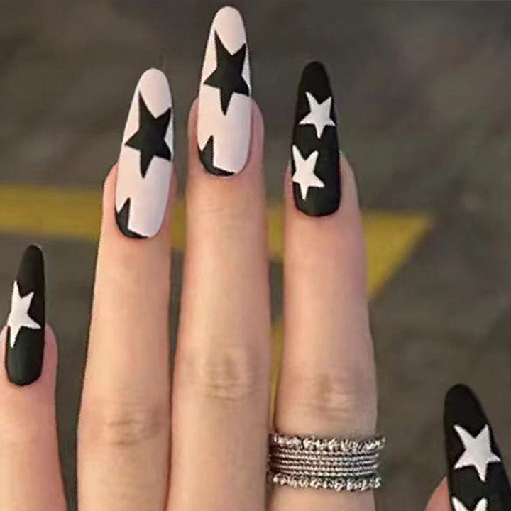 Artificial nail set with unique patterns Bowlift