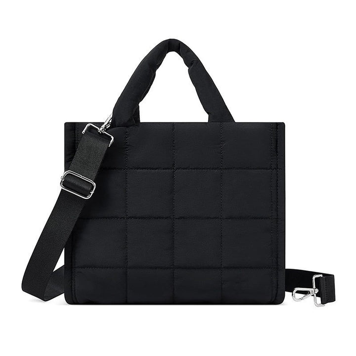 Fashionable Shoulder Bag Made of Quilted Material Bowlift