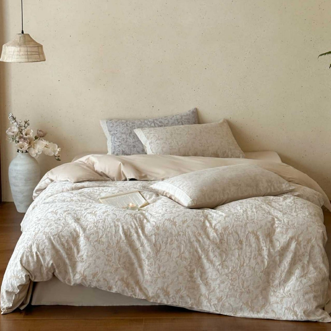 High-quality cotton percale bedding set with fine damask pattern and soft surface