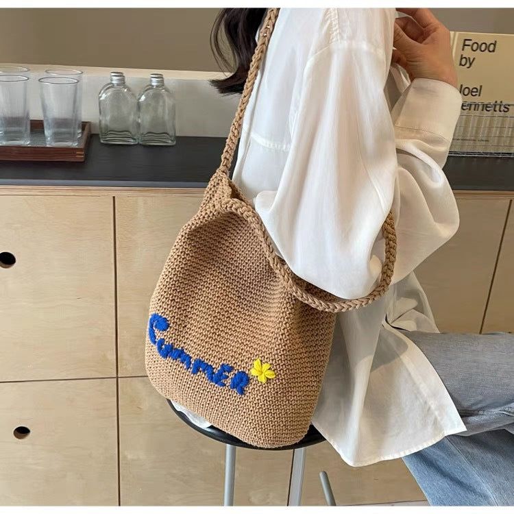Handcrafted cotton bag with cheerful summer motif Bowlift