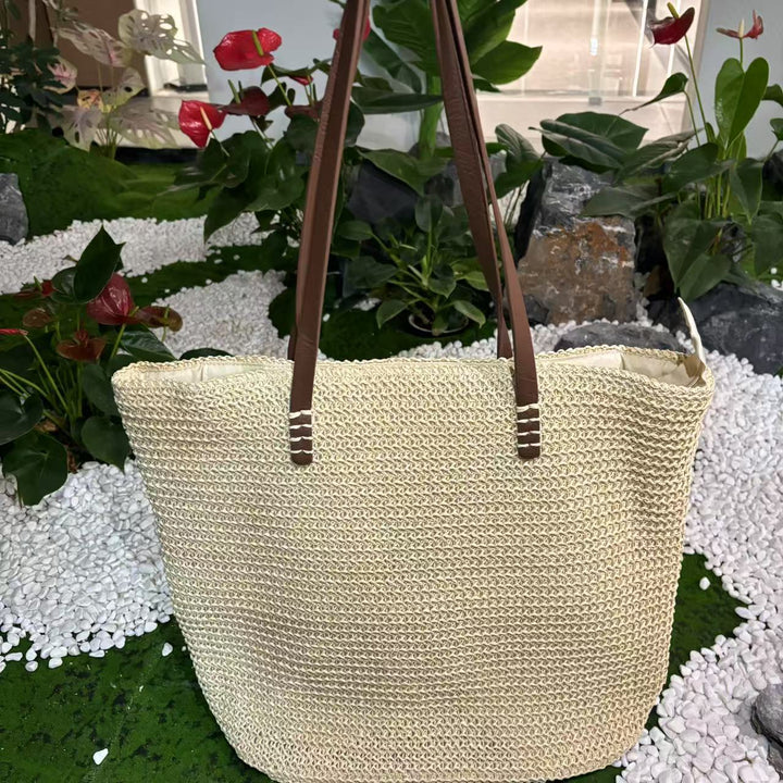 Spacious Handbag Made of High-Quality Woven Natural Material Bowlift