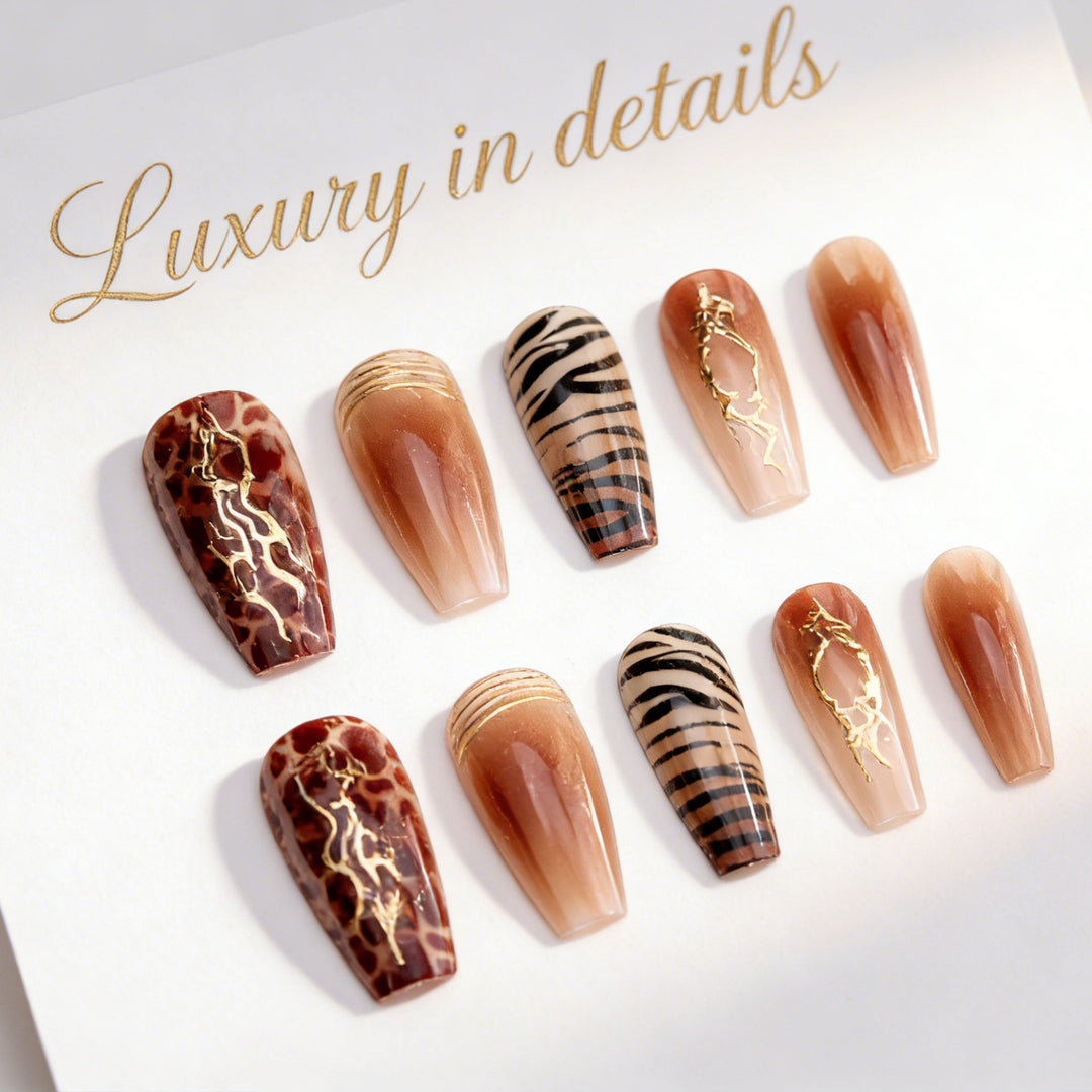 Luxury Abstract Press-On Nail Art