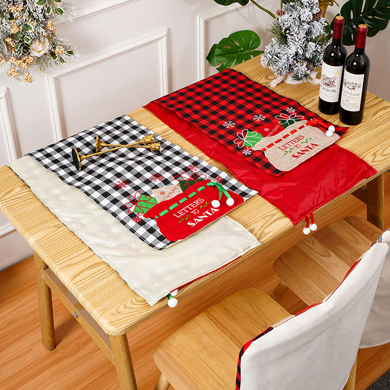 Festive Table Runner Bowlift