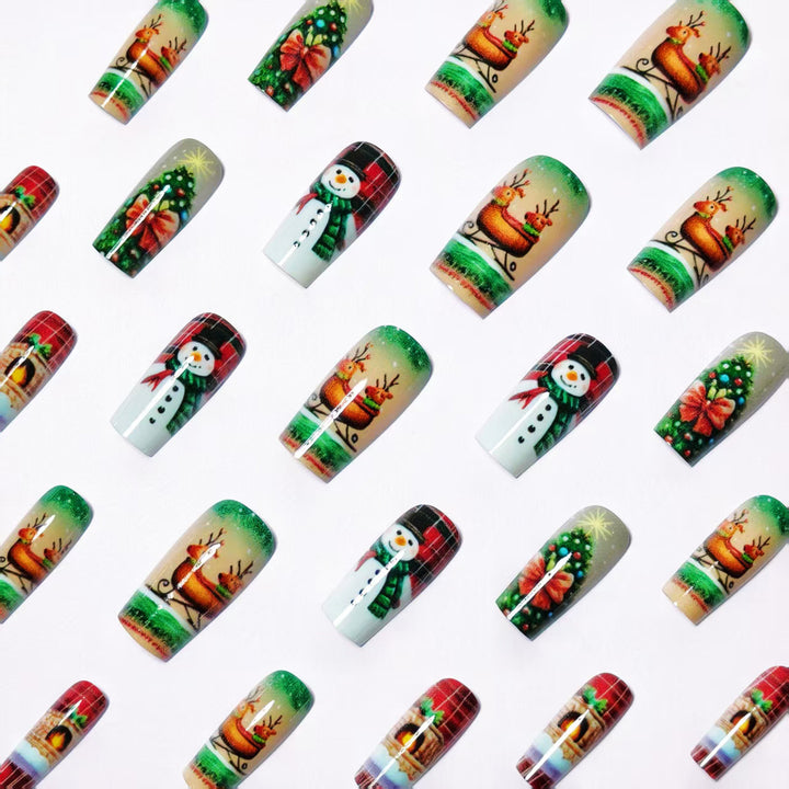Holiday-Themed Nail Art Design Bowlift