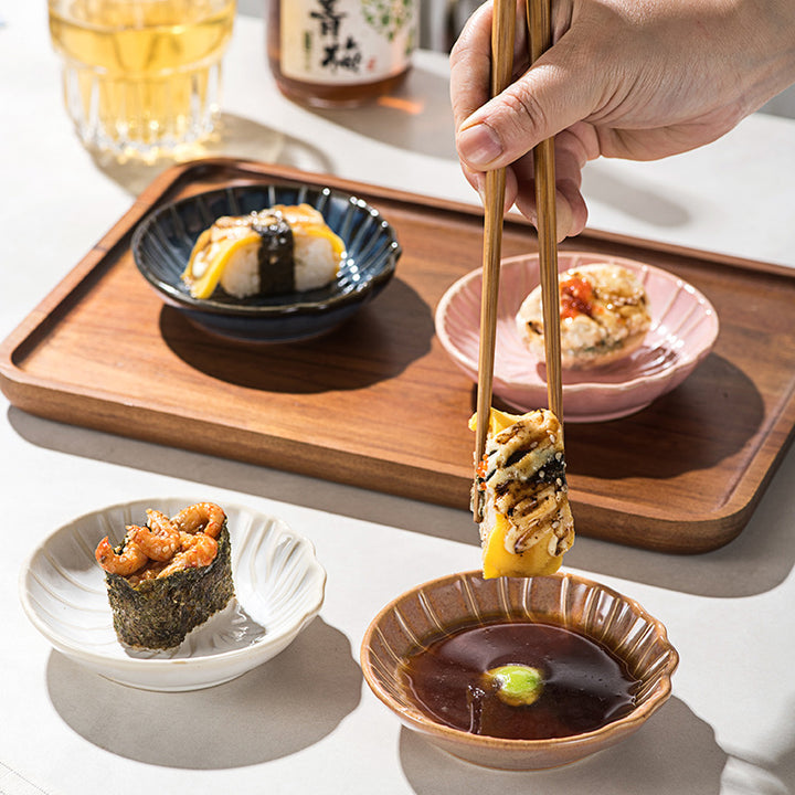 Decorative Leaf-Patterned Bowl Set