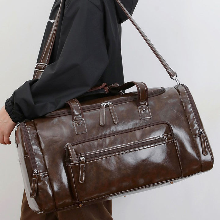 Spacious and Durable Travel Bag Bowlift