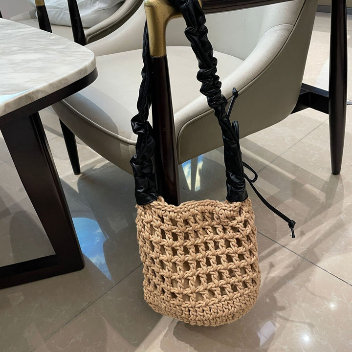Hand-knotted tote bag with leather accents Bowlift