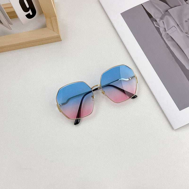 Fashionable Geometric Sunglasses Bowlift