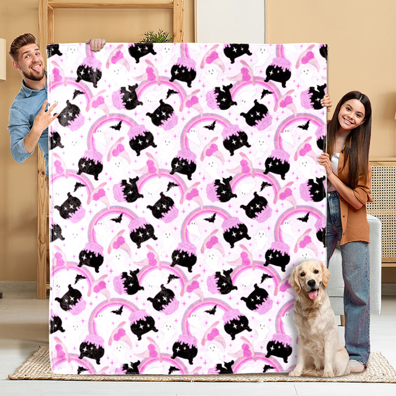 Cuddly blanket with playful motifs of cats and rainbows Bowlift