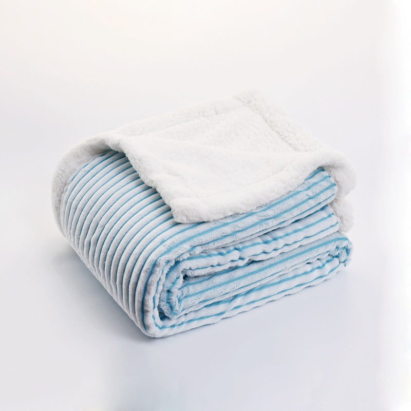 Women's luxurious and soft cuddle blanket with velvety surface Bowlift